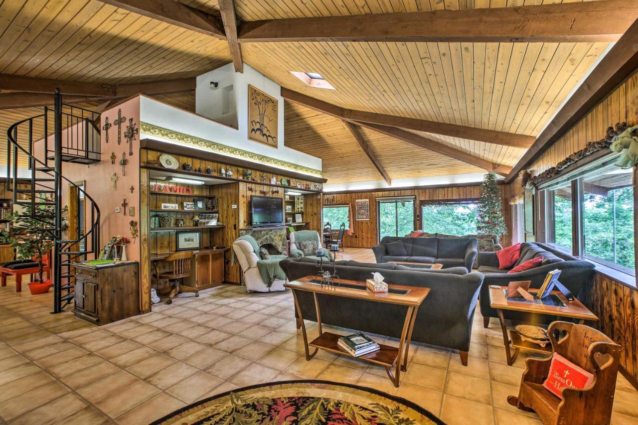 Pine Lodge Cabin On 450 Acres In Ozark Mountains Ponca Exterior photo